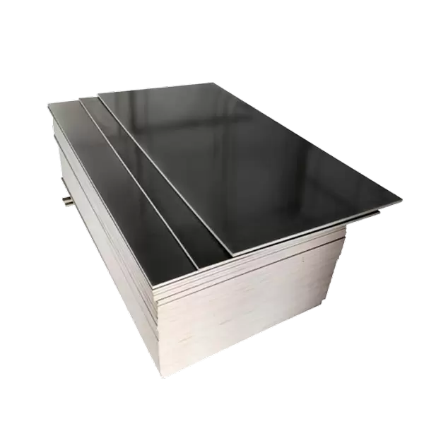 Compensato rivestito in pellicola nera di pioppo da 12 mm, 15 mm, 18 mm e 21 mm per casseforme in calcestruzzo per costruzioni esterne